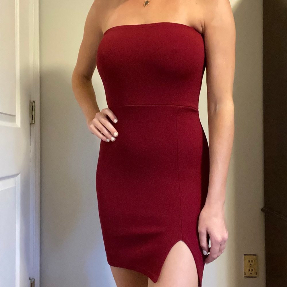 Dark red strapless dress